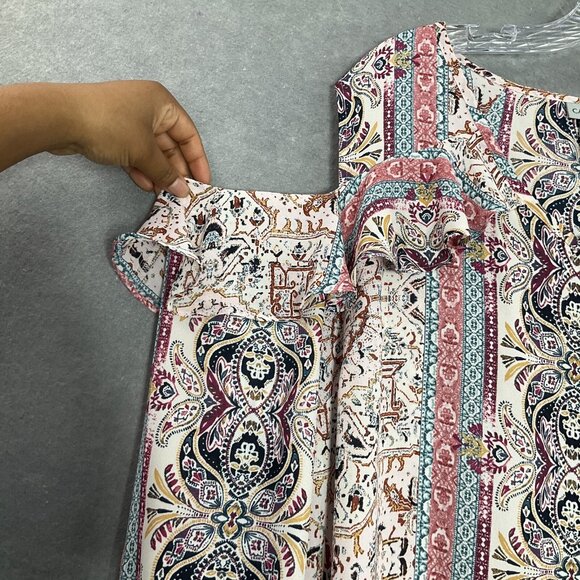 Catherines Top Women Sz 1x Floral Print Cold Shoulder Ruffle Detail Lightweight - Picture 7 of 14